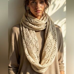 Maurice’s Infinity Loop Cable Knit Scarf. Light See Through. Ombre Color Design